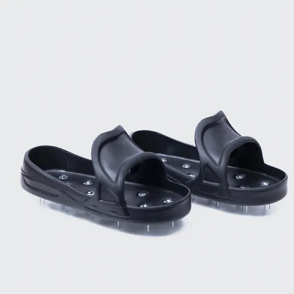Spike Shoes for Self-Leveling Epoxy Floors