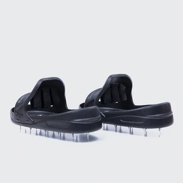 Spike Shoes for Self-Leveling Epoxy Floors